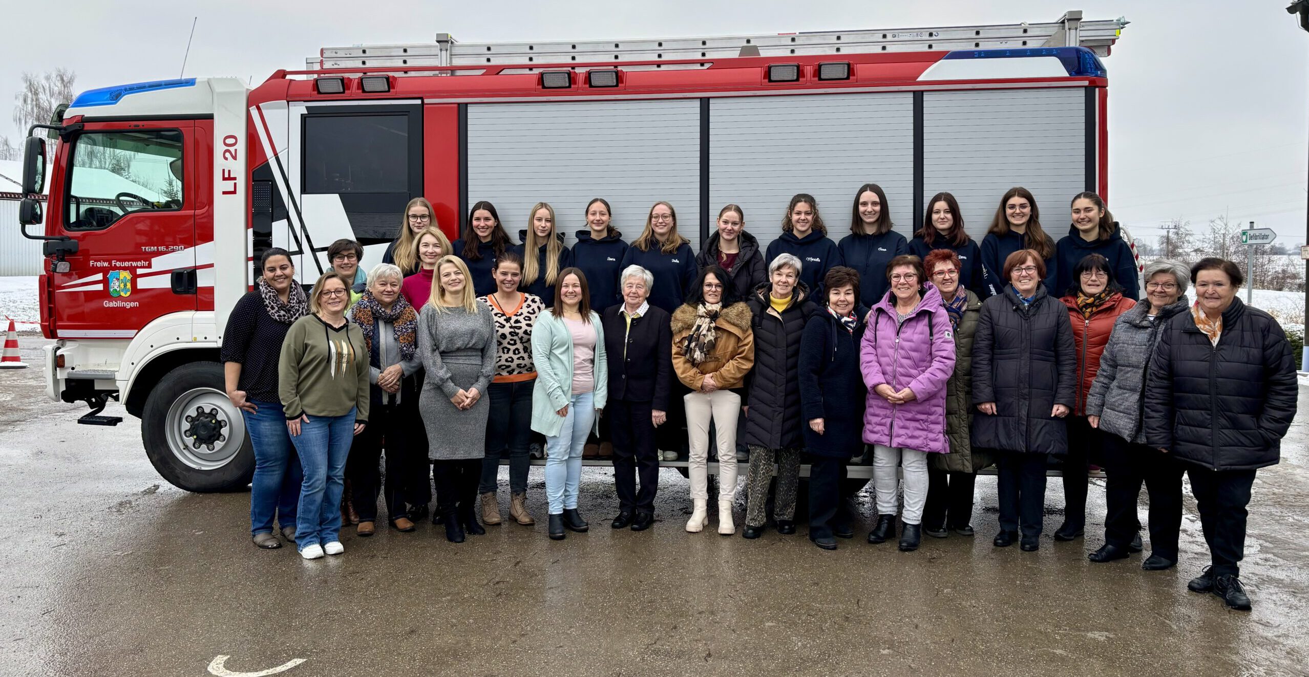 Von 1976 über 2001 bis heute – unsere Festdamen vereint!